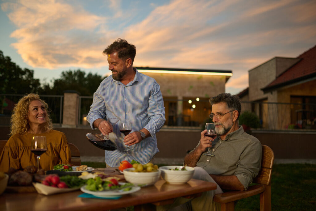 A Foodie’s Guide to Rego Park: The Best Eats, Treats, and Hidden Culinary Gems